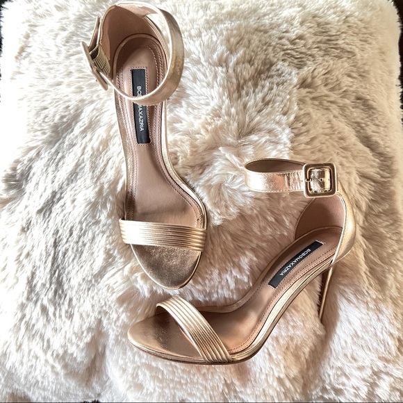 👡𝐁𝐂𝐁𝐆 𝐆𝐨𝐥𝐝/ 𝐏𝐥𝐚𝐭𝐢𝐧𝐨 𝐒𝐚𝐧𝐝𝐚𝐥𝐬 ✨ - Picture 1 of 9